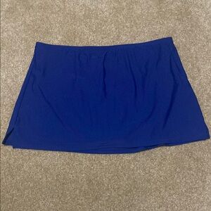 Croft & Barrow swim skirt. Size 12, Excellent condition, Royal blue